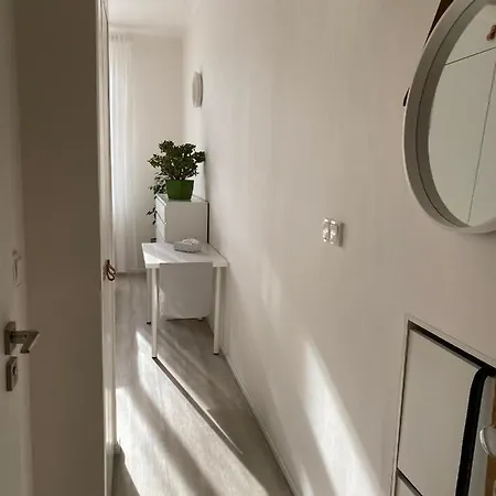 Homelike Apartment *