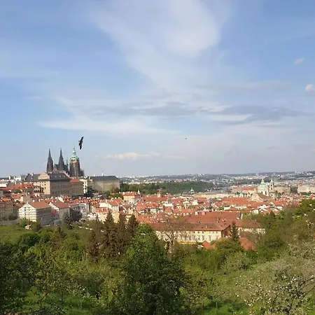 Laxmi Happy Home In Prague Apartment