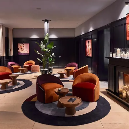 Falkensteiner Boutique Szálloda 5*