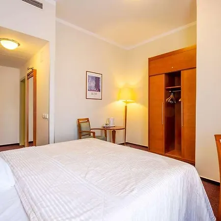 Clarion Old Town Szálloda 4*