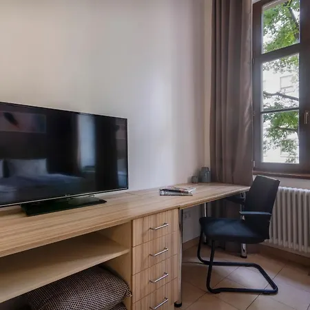 Aparthotel Bohemian Dreams And By Dwellfort 4*
