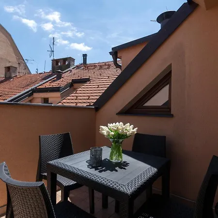 Bohemian Dreams And By Dwellfort Prague