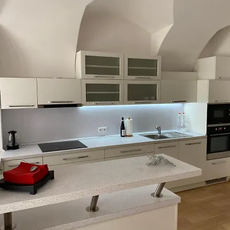 Nerudova Apartment *