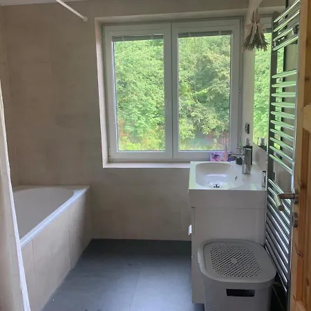 Cosy Family House With Garden, 12 Min From The Center *