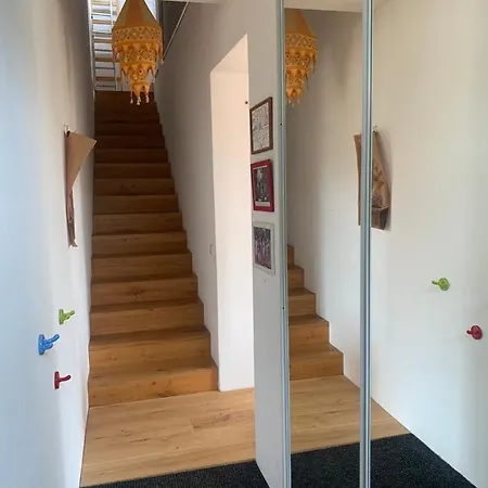 Holiday home Cosy Family House With Garden, 12 Min From The Center Prague