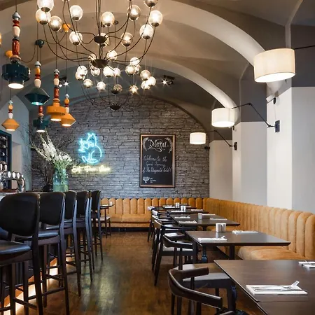 The Fitzgerald Prag