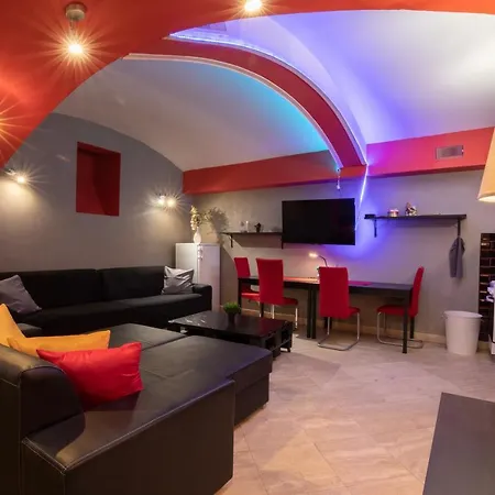 Appartement Party Underground With Pooltable