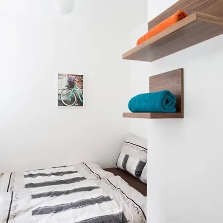 Luxury & Quiet Charming 2bds Near River - Nek2nd Prague