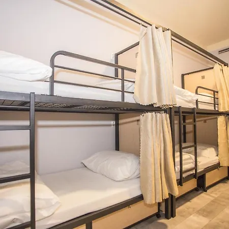 Prague City Centre Aparment Hostel