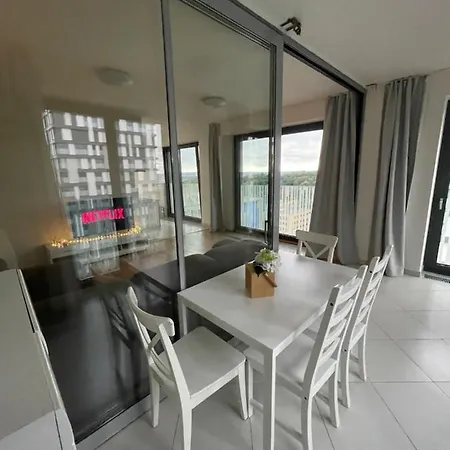 Apartment At Garden Towers *