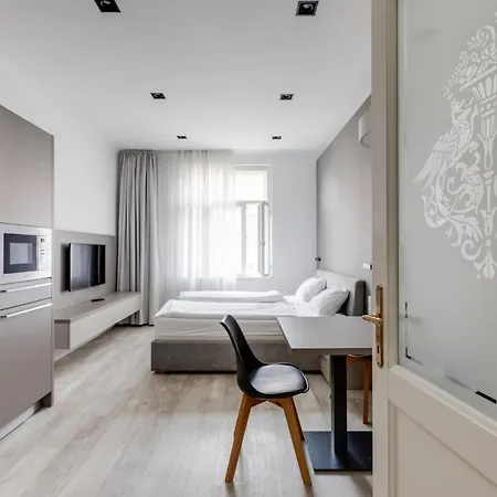 Hotel Lampi Prague