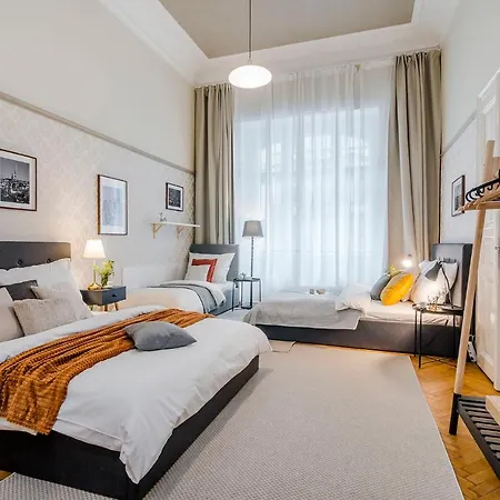 Apartment Modern And Huge Apts In Center By Michal&friends
