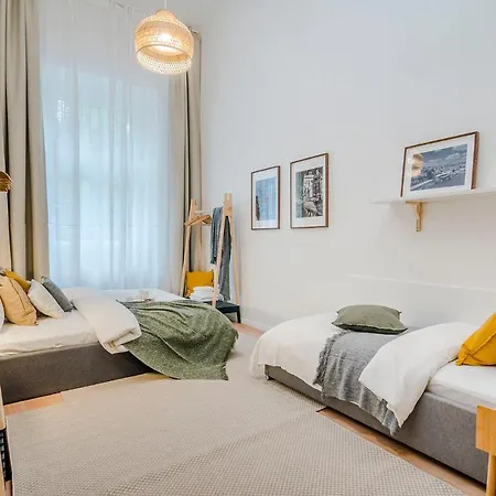 Modern And Huge Apts In Center By Michal&friends * Prague