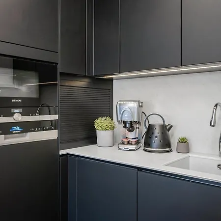 Apartment Penthouse Letnanske Zahrady Prague