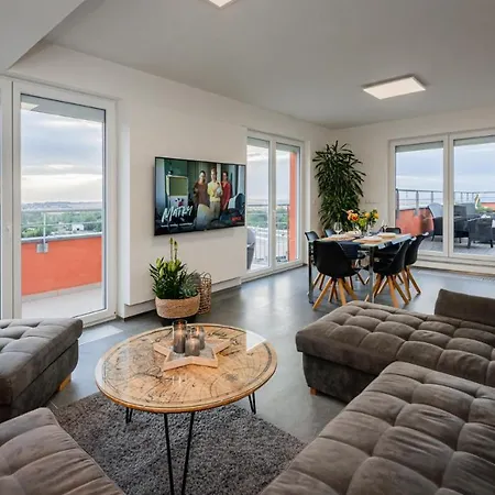 Penthouse Letnanske Zahrady *