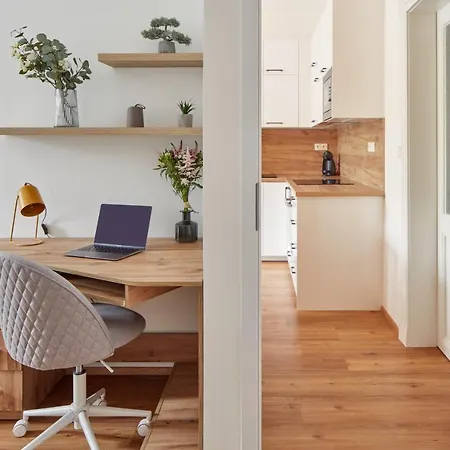 Apartment Days - Modern W Easy Access