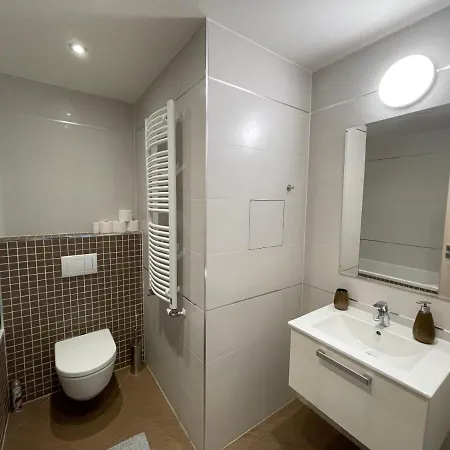 Apartment At Garden Towers