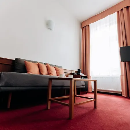 Hotel Alton
