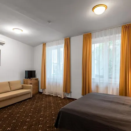 Hotel Museum 3*