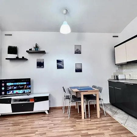 Apartment Ground Floor *