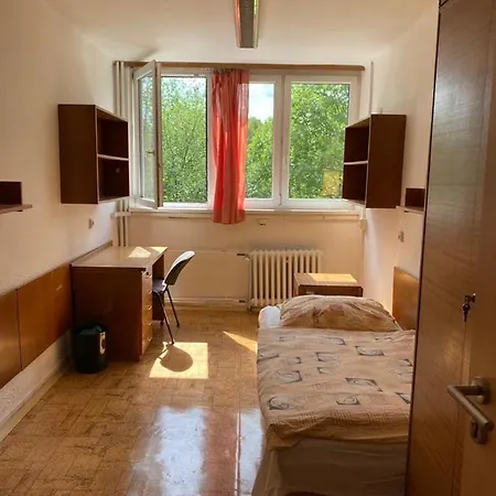 Koleje Hvezda Homestay *