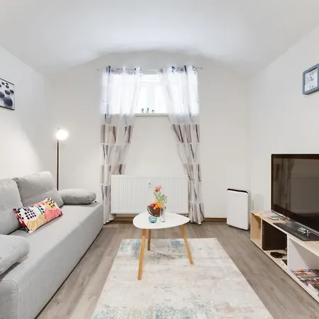 Private Studio By Hosts