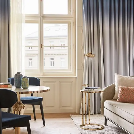 Andaz Prague, By Hyatt 5* Prága