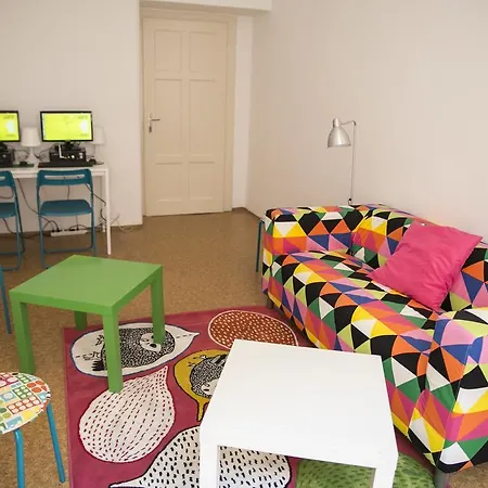 Hostel Dizzy Daisy Prague