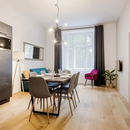Aparthotel Kaizl Park Prague