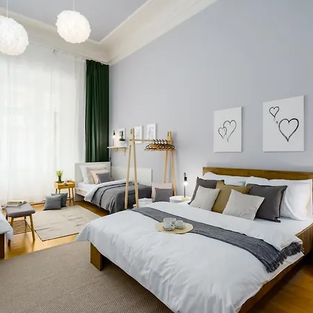 Modern And Huge Apts In Center By Michal&friends * Prague