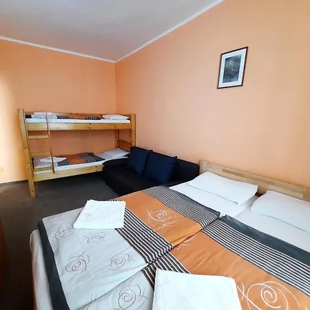 City Center & L'opera Guest house Prague