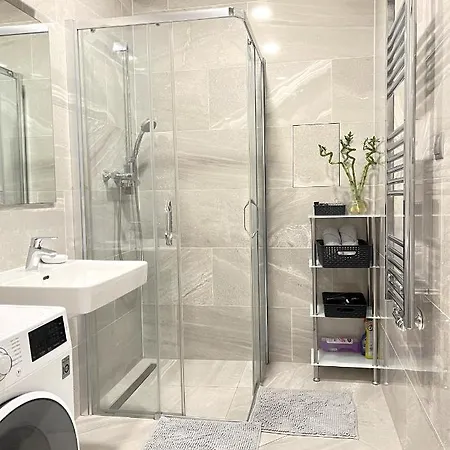 Vit - Free Parking - O2 Arena Apartment Prague