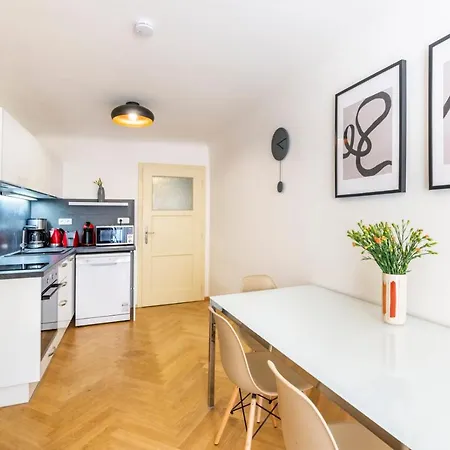 Aparthotel Celetna - Old Town Prague