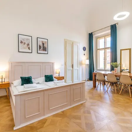 Aparthotel Celetna - Old Town Prague