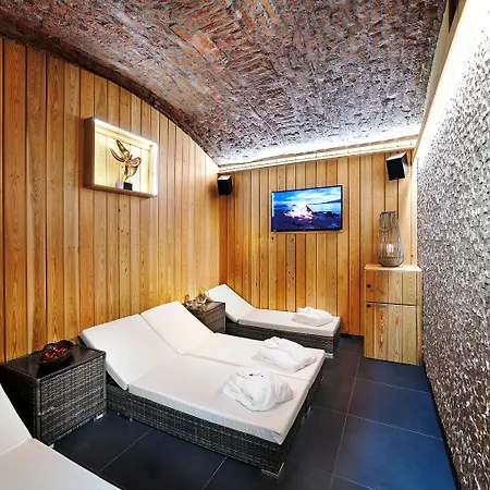 Garden Hotel Prague