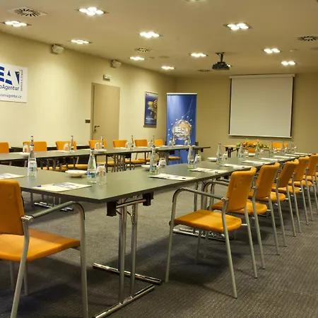 Ea Crystal Palace Prague