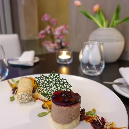 U Krize Hotel 3*