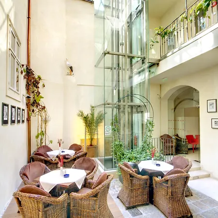 Three Storks 5* Prag