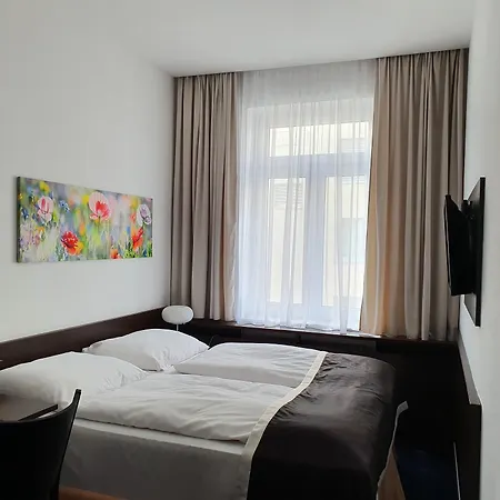 Royal Plaza Otel 3*