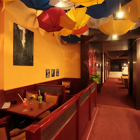 Atlantic Hotel 3*