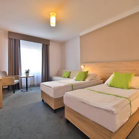 Atlantic 3* Prague