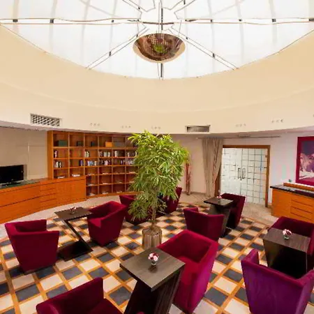 Otel Don Giovanni - Great Of The World 4*