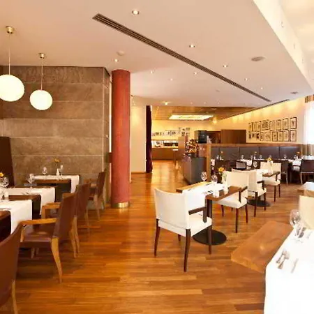 Otel Don Giovanni - Great Of The World 4*