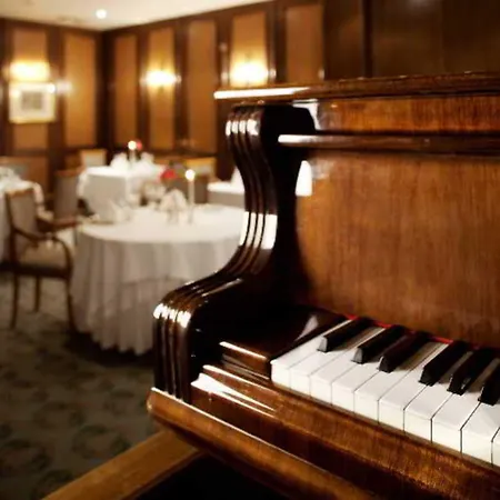 Art Nouveau Palace Szálloda 5*