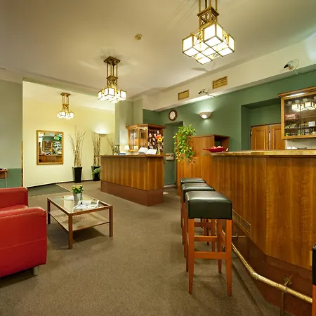 Hotel Aron