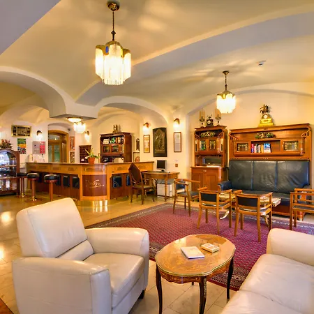 Hotel Mucha 4*