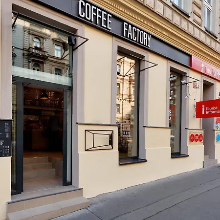 Hotel Royal Court Legerova Praga