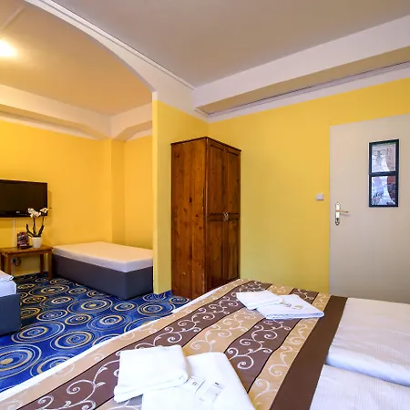 Hotel Otakar 3*
