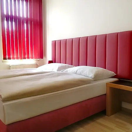 Hotel Otakar 3*
