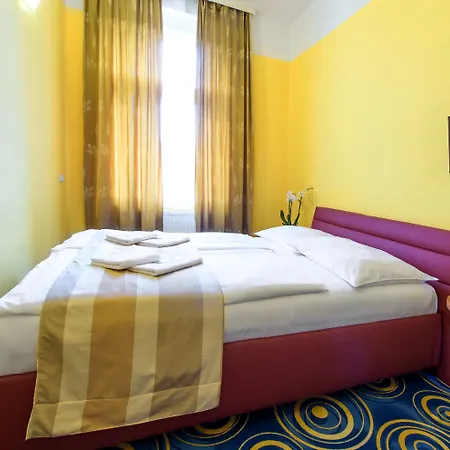 Hotel Otakar 3*